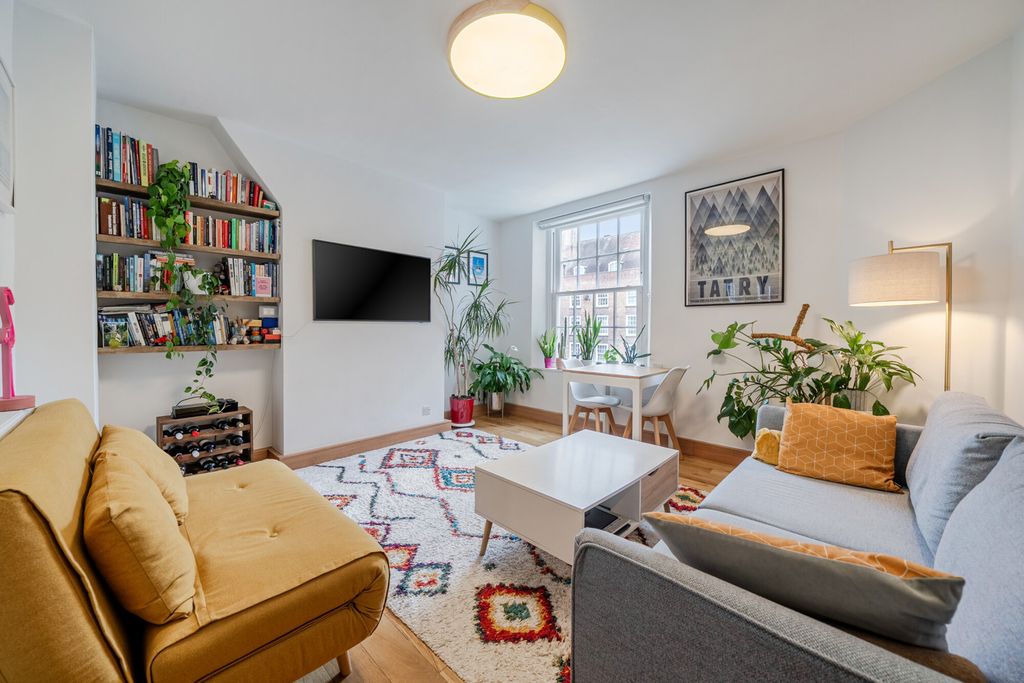Property photo 2 of 18 1513490-5-6A9Aa8A...