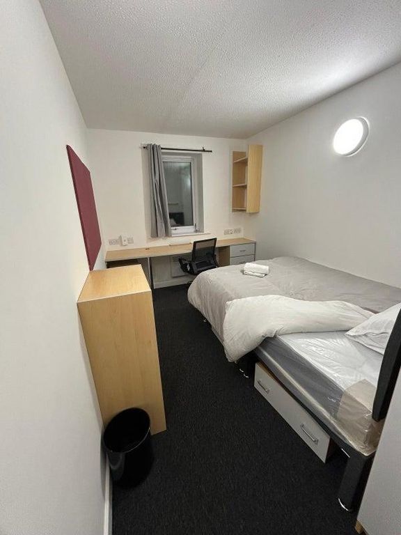 Property photo 1 of 8 98476183.Jpg