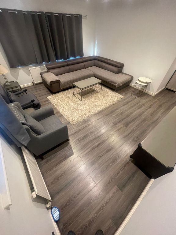 Property photo 2 of 20 Whatsapp Image 2025-11-10 At 10.37.39 Am (2)