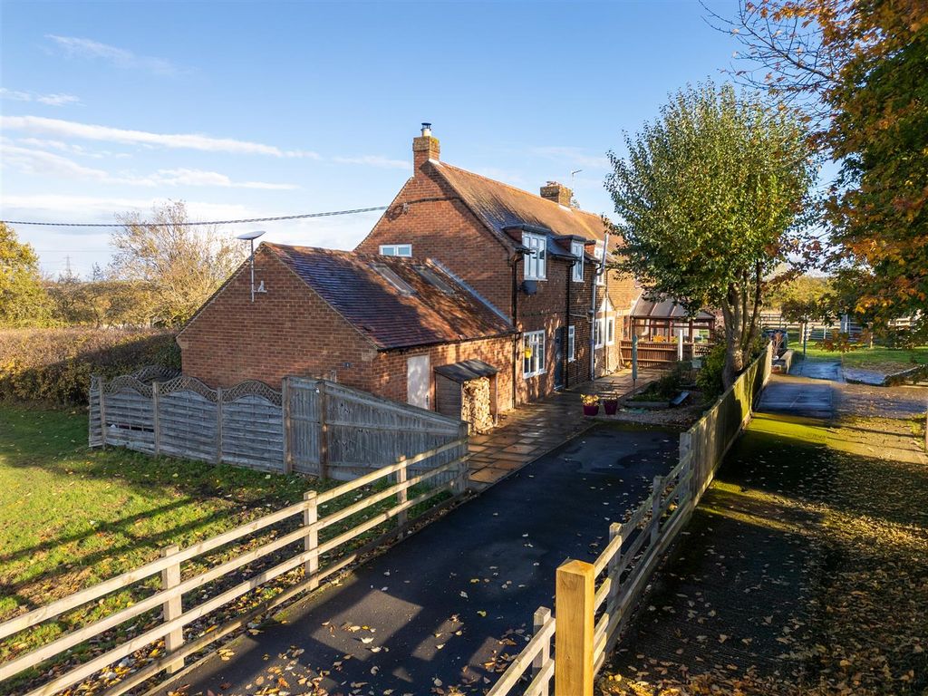 Property photo 1 of 21 Dji_0427-Hdr.Jpg