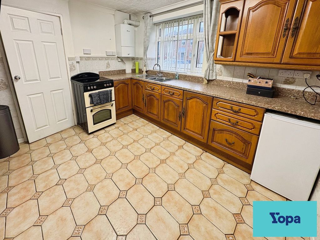 Property photo 2 of 14 Kitchen-Diner