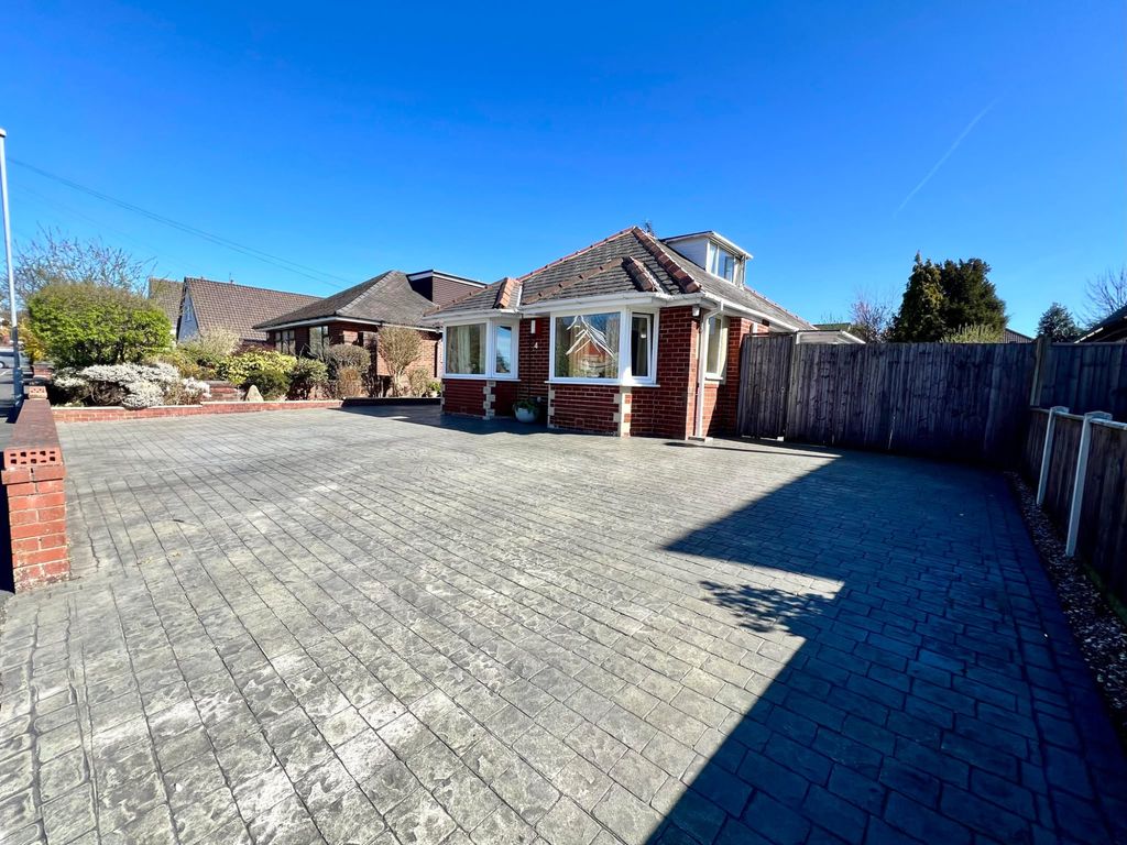Property photo 1 of 26