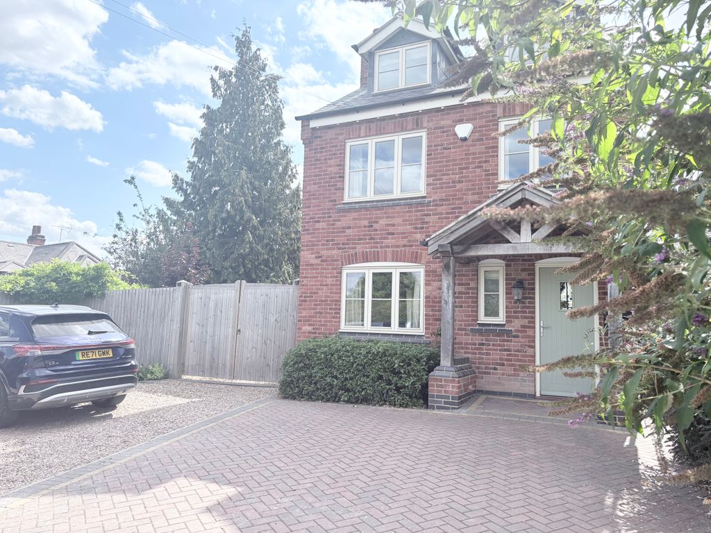 Property photo 1 of 18 Front