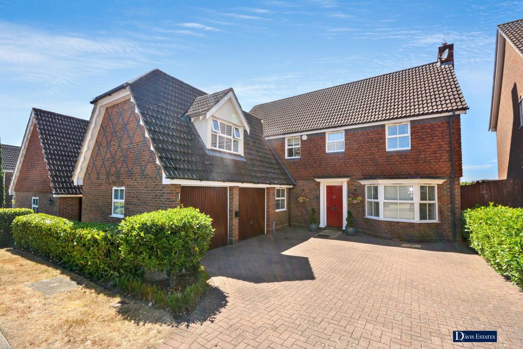 Property photo 1 of 27