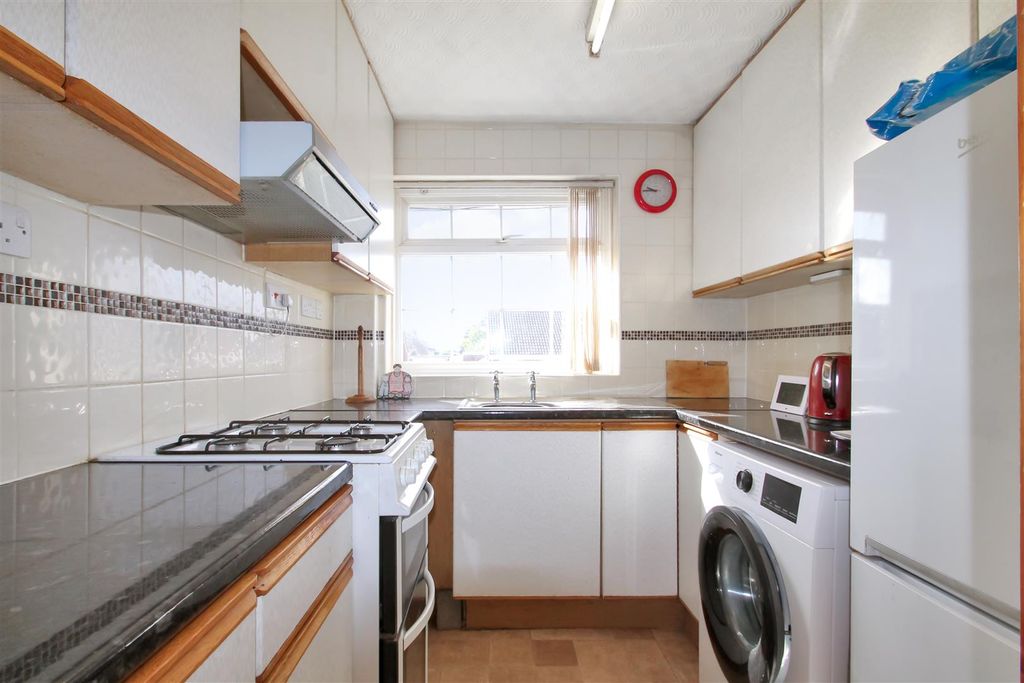 Property photo 3 of 17 Img_0740.Jpg