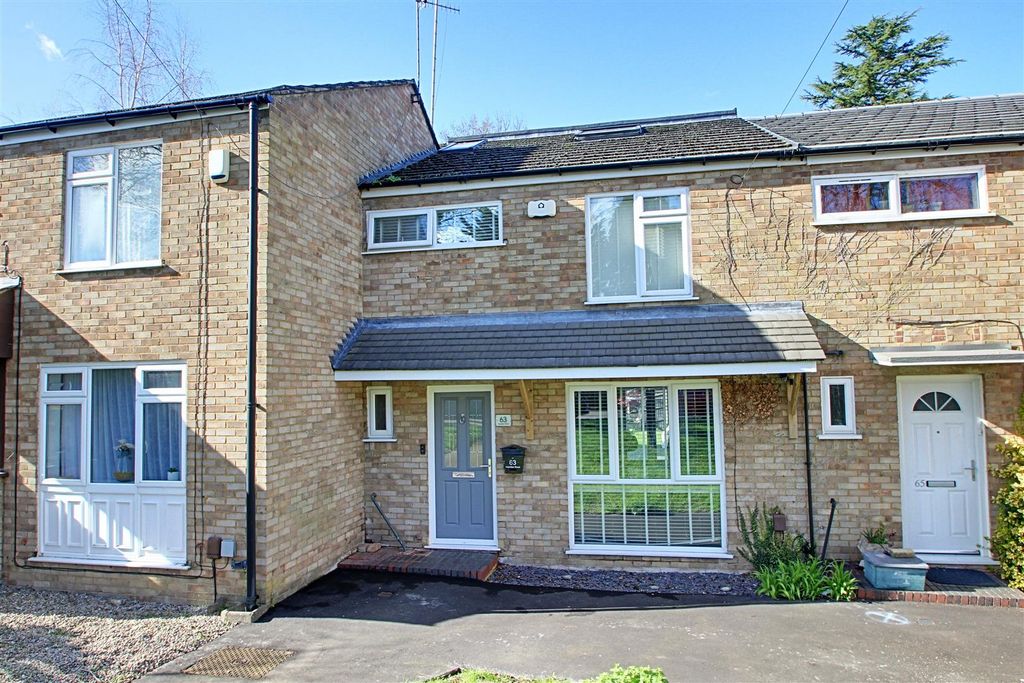 Property photo 1 of 17 Front.Jpg