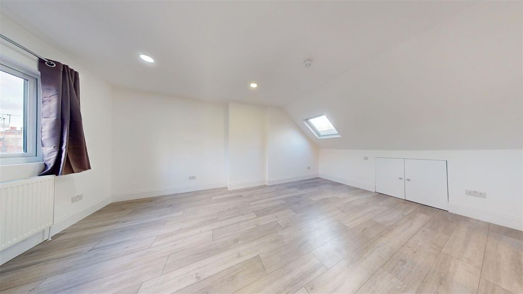 Property photo 2 of 10 04092026_095500.Jpg