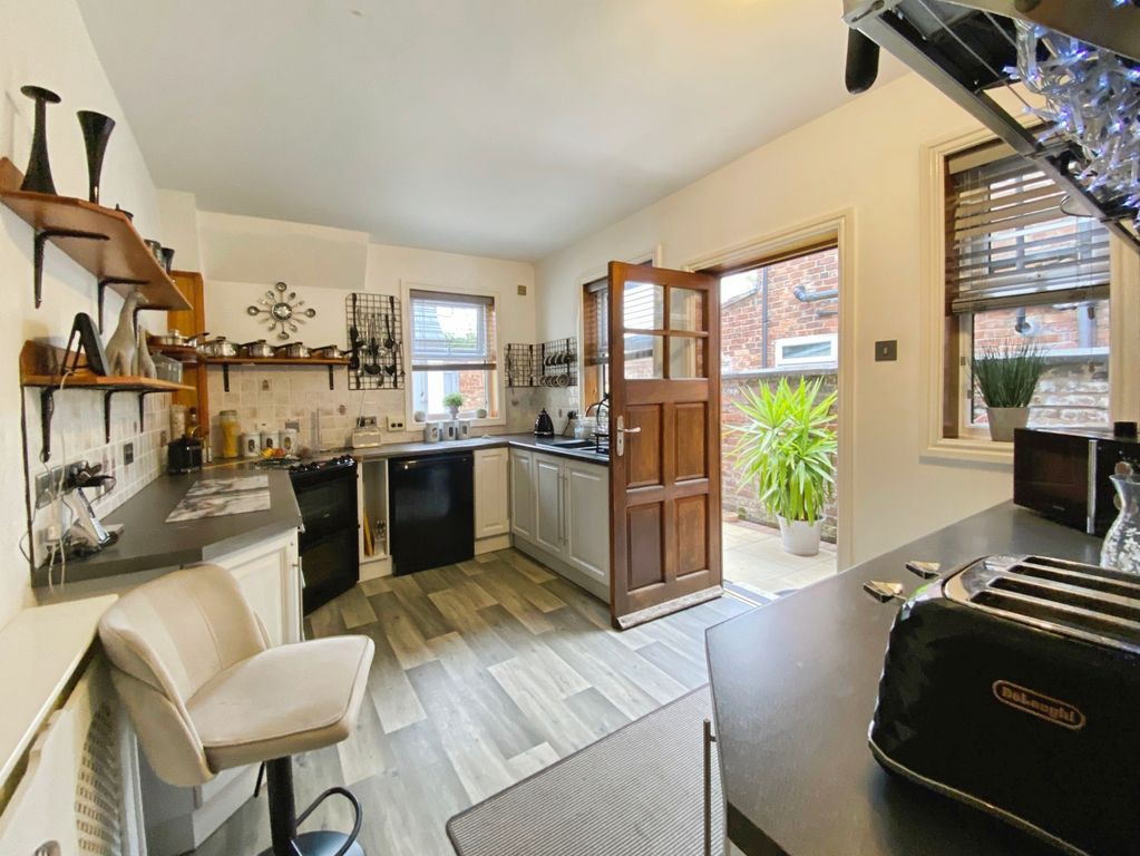 Property photo 3 of 27 Photo #3