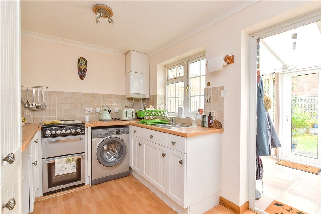 Property photo 2 of 14 Kitchen