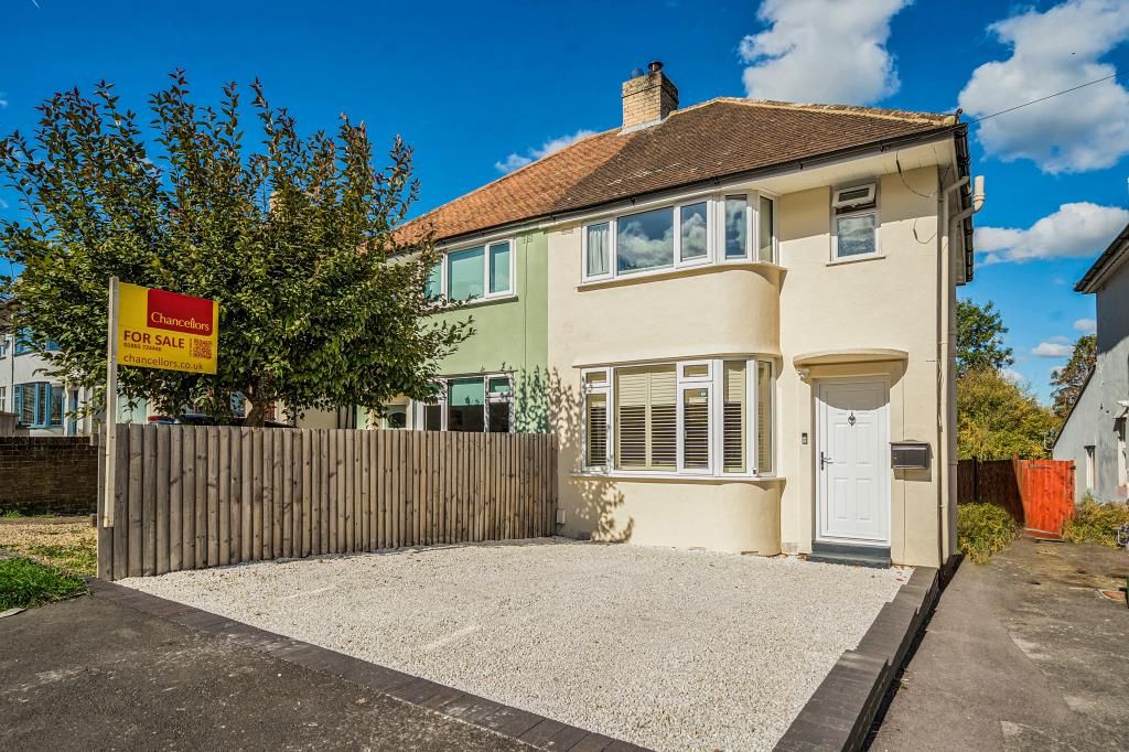 Property photo 1 of 18 External Front