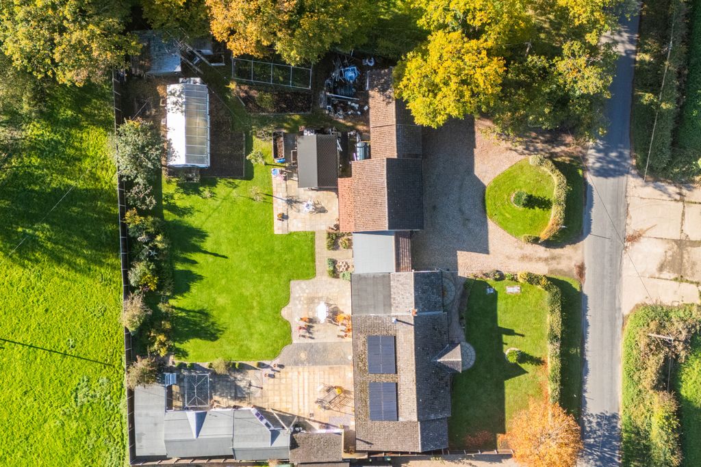 Property photo 2 of 23 Drone