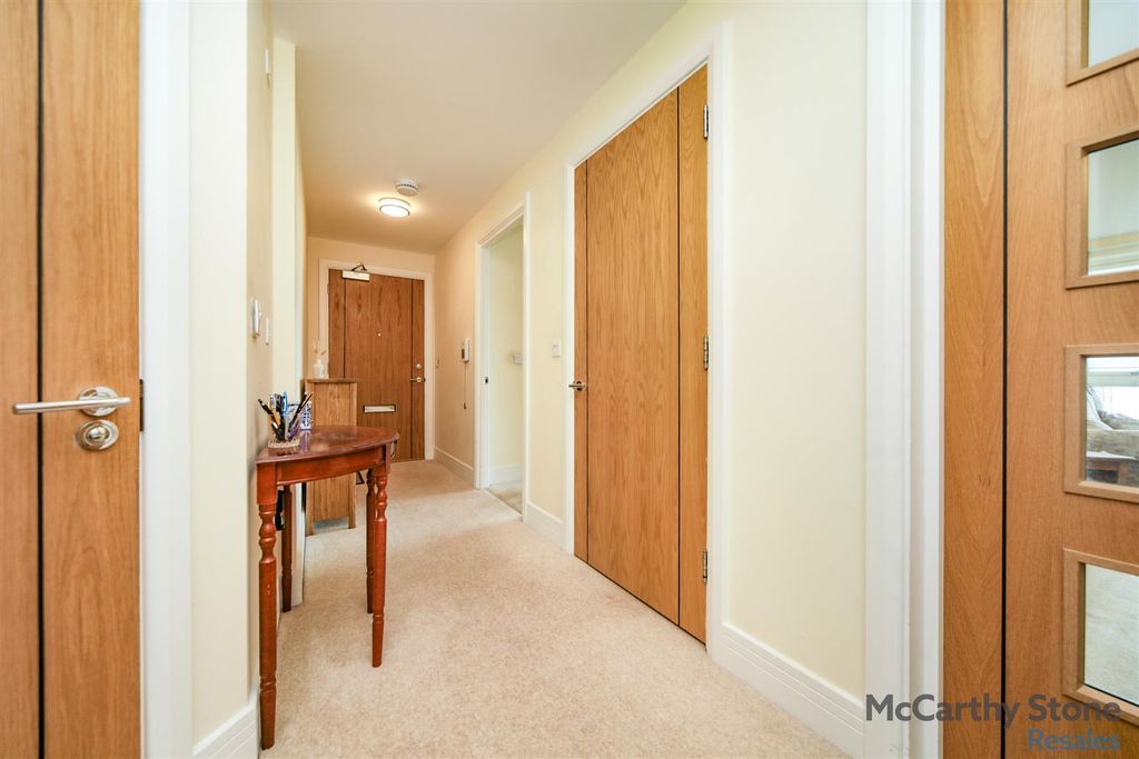 Additional image 18 of 2 bed flat for salePavilion Court, Hamilton Gardens, Felixstowe IP11