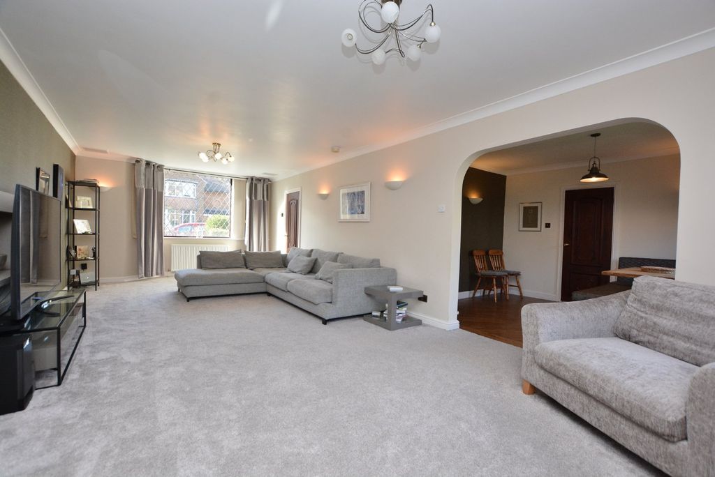 Property photo 2 of 18 Picture No. 26
