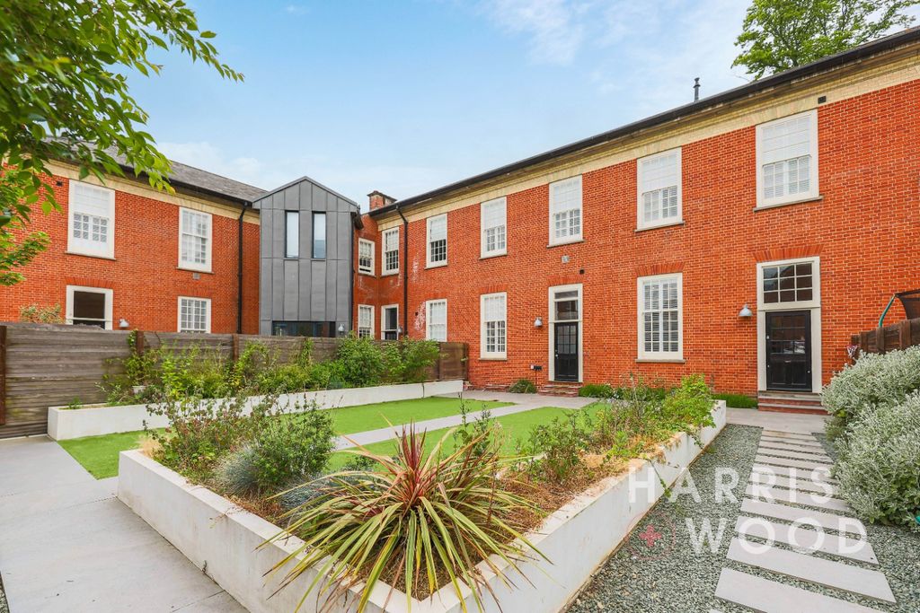 Property photo 1 of 17 4228330