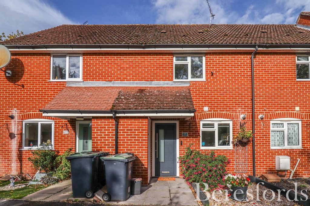 Property photo 1 of 18 Front