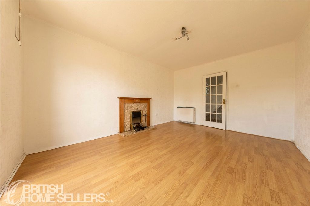 Property photo 3 of 19 Picture No. 03