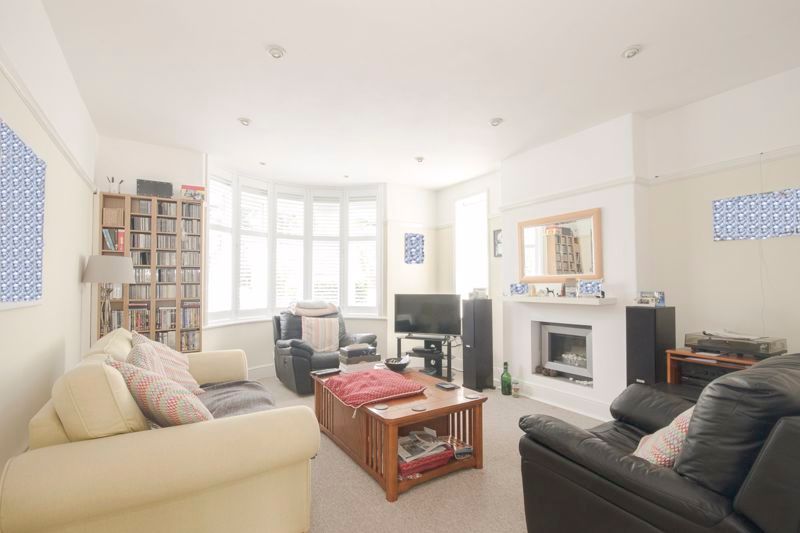 Property photo 3 of 13 Photo 11