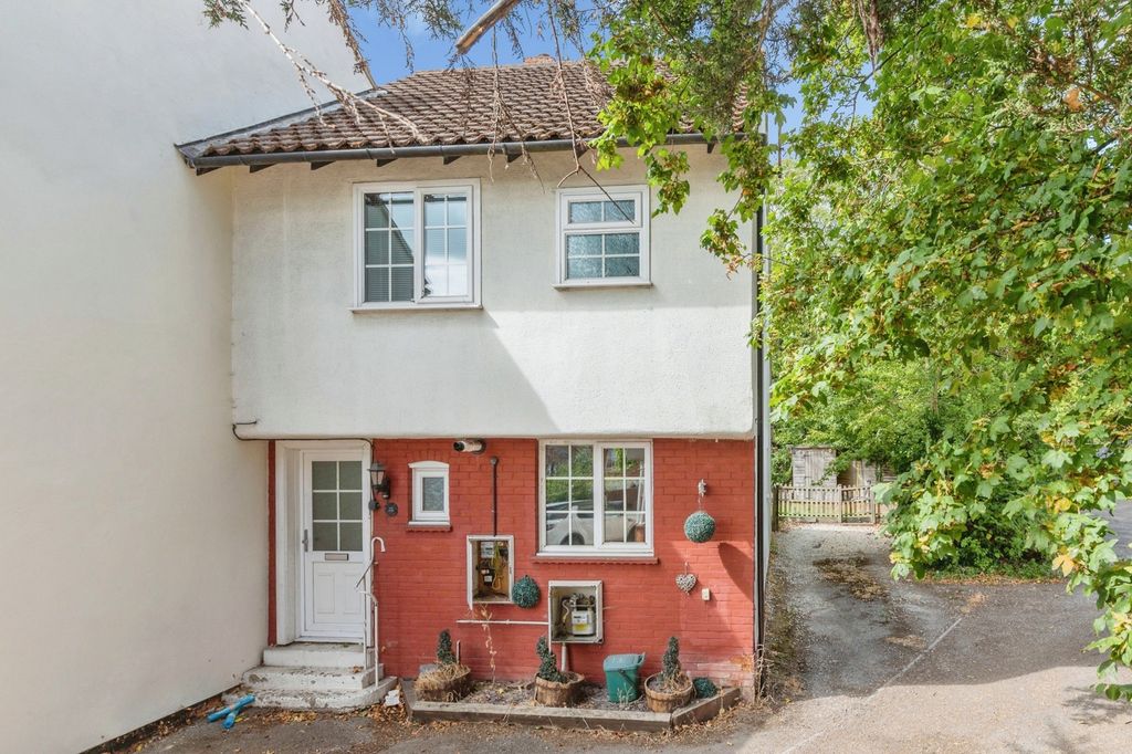 Property photo 1 of 24 Pbox-Img.Jpg