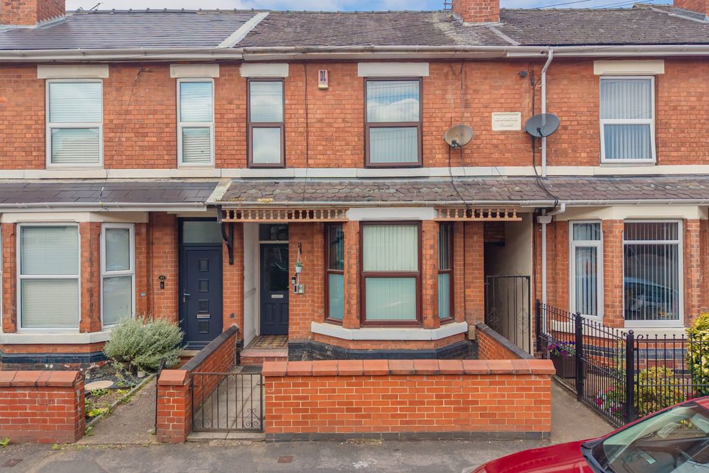 Property photo 1 of 39