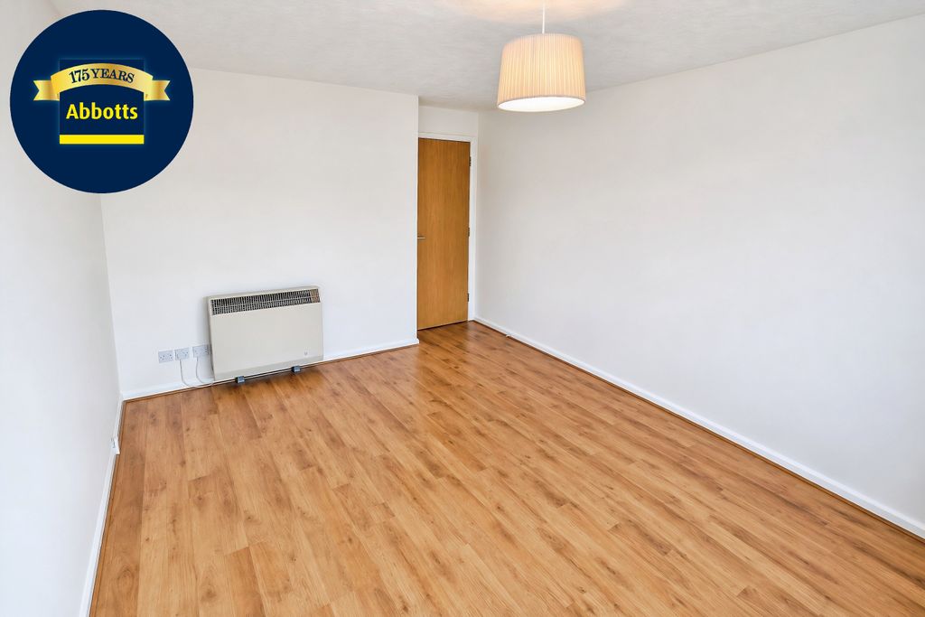 Property photo 2 of 5