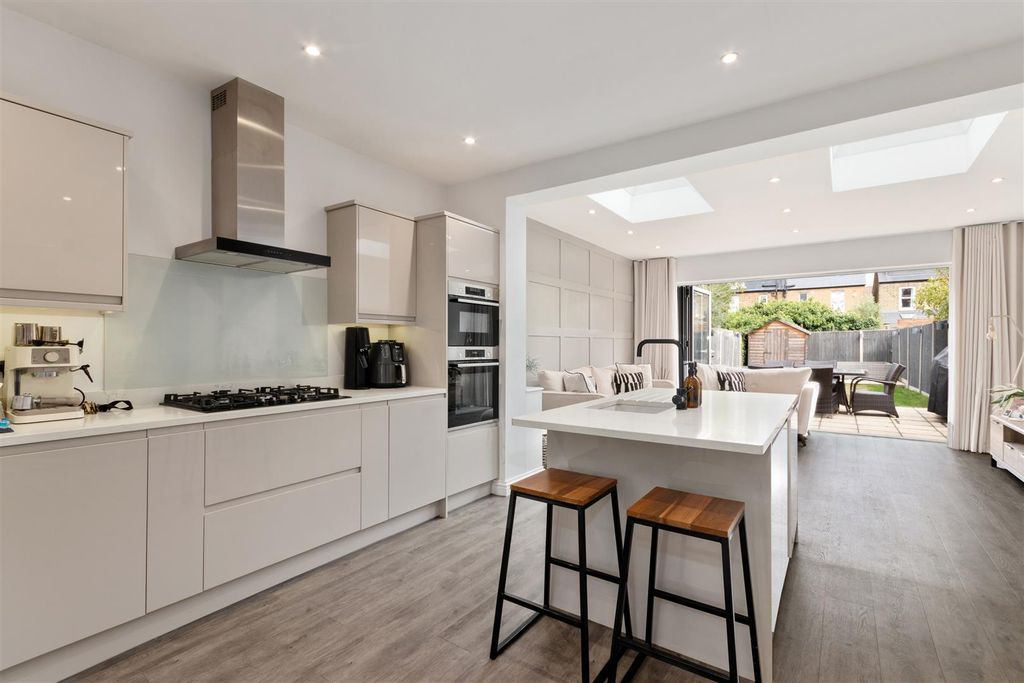 Property photo 1 of 12 Kitchen &amp; Living