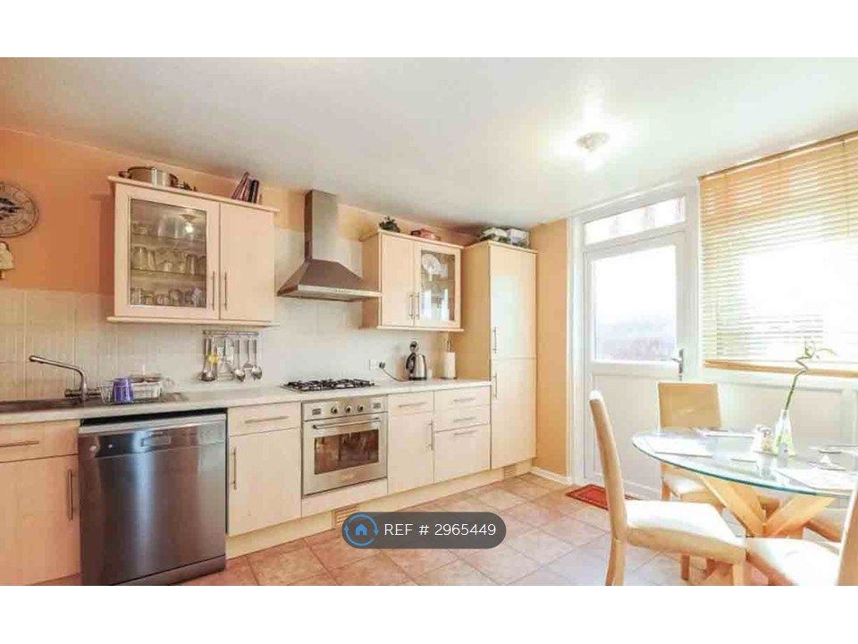 Property photo 1 of 23 Kitchen Diner