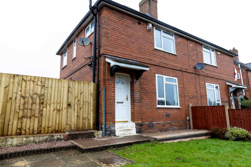 Property photo 1 of 36