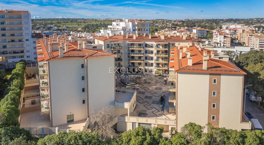 Property photo 3 of 31