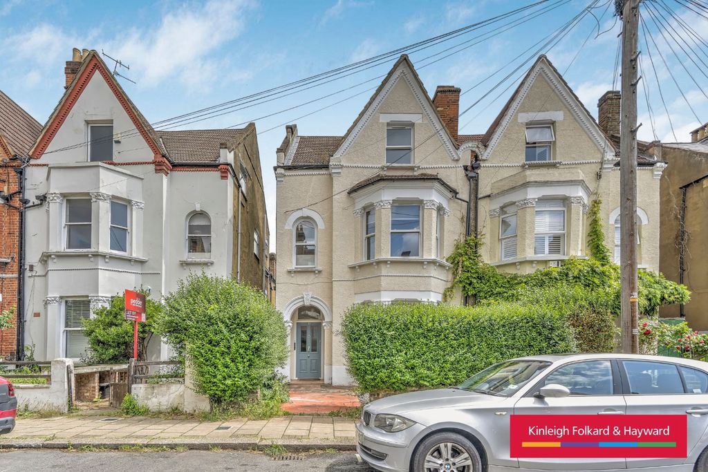 Property photo 1 of 14 Picture No. 22