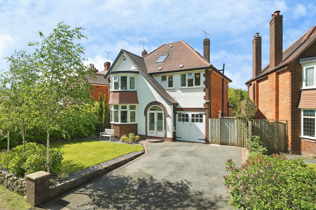 Property photo 1 of 16