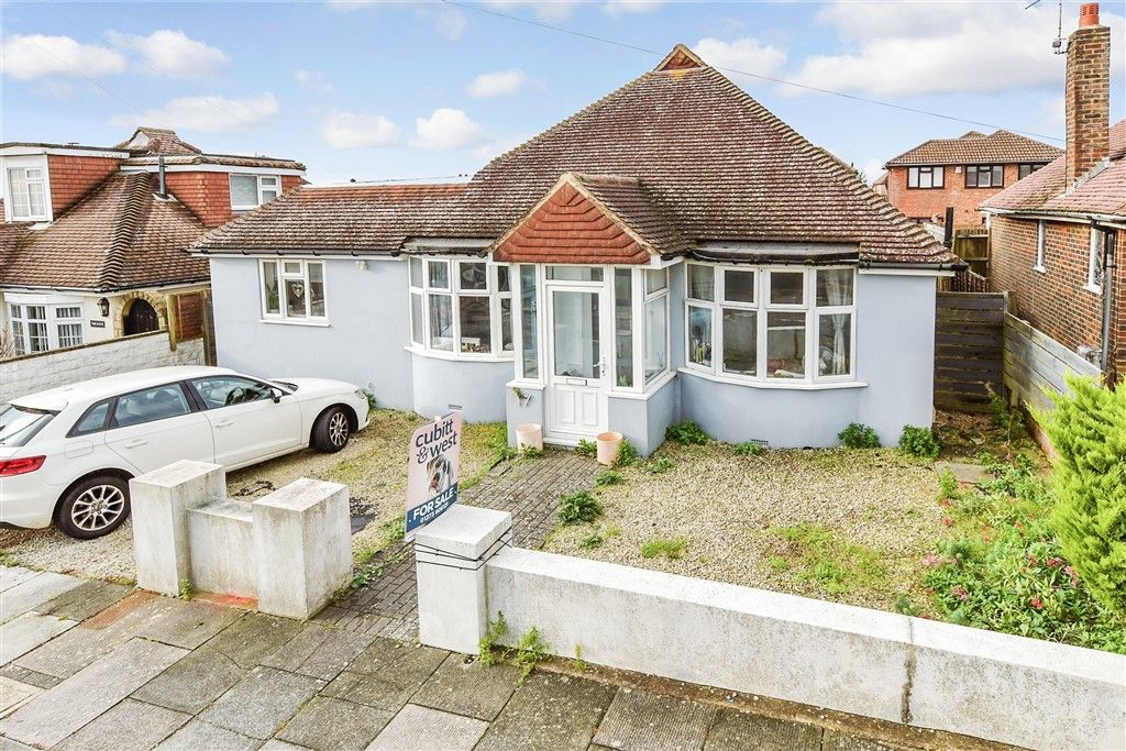 Property photo 3 of 13 External (Web)