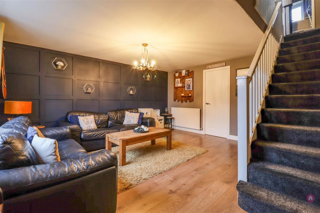 Property photo 2 of 24 Img_8575-Img_8577.Jpg