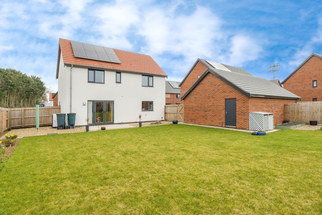 Property photo 1 of 17 Photo