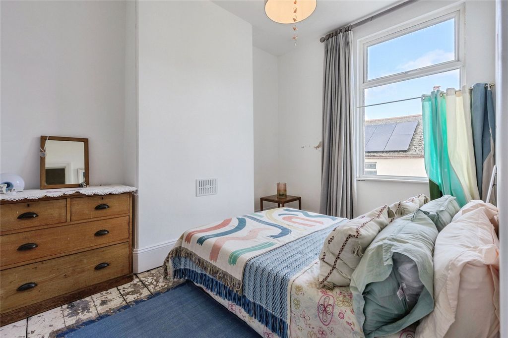 Property photo 3 of 16 Picture No. 34