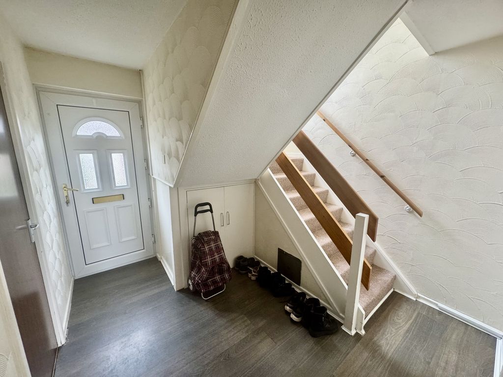 Property photo 2 of 11 Img_8059