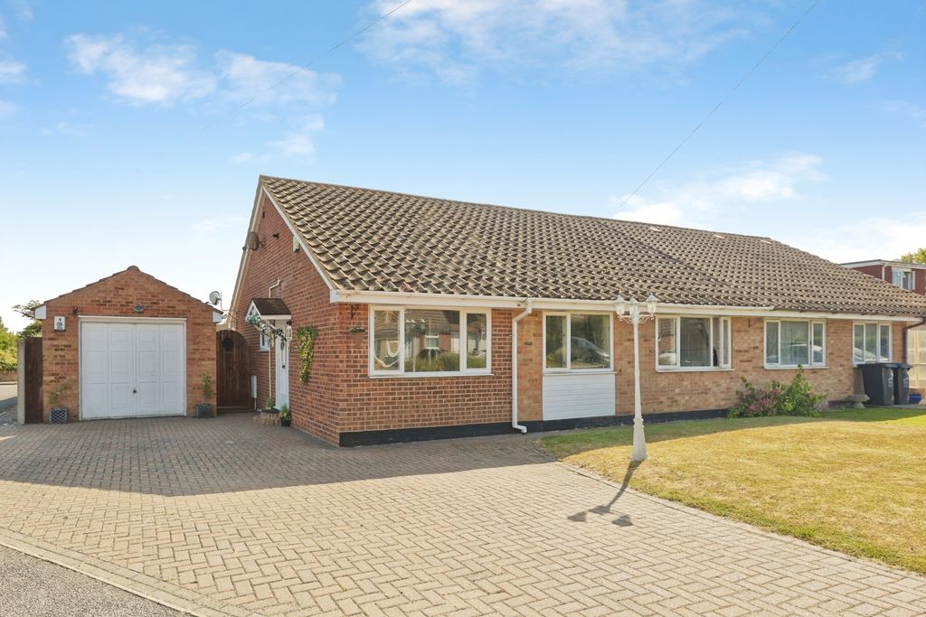Property photo 1 of 18 Pbox-Img.Jpg