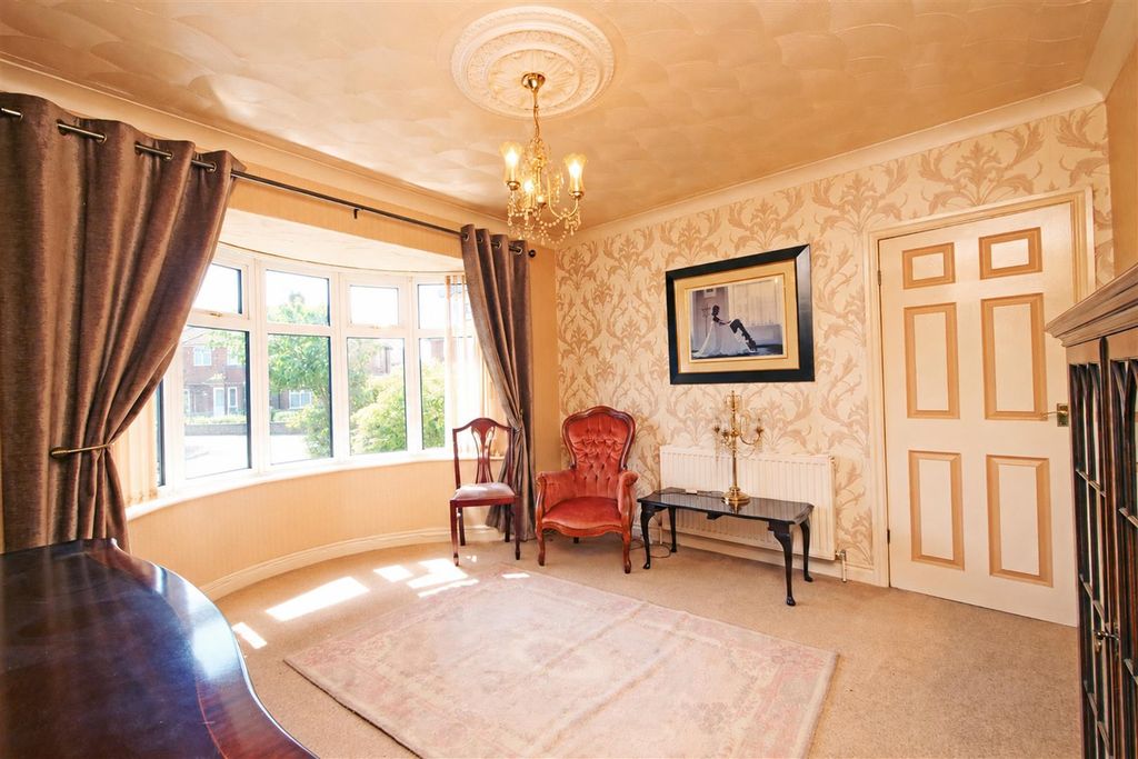 Property photo 2 of 16 Pnmb0936Edit.Jpg