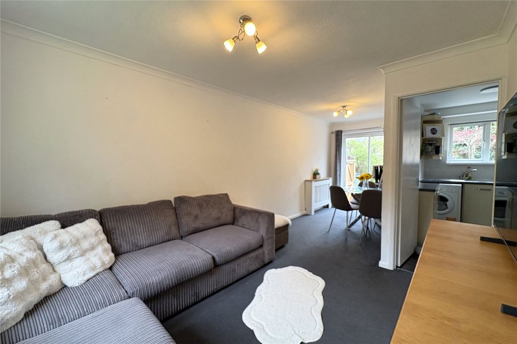 Property photo 2 of 11 Picture No. 10