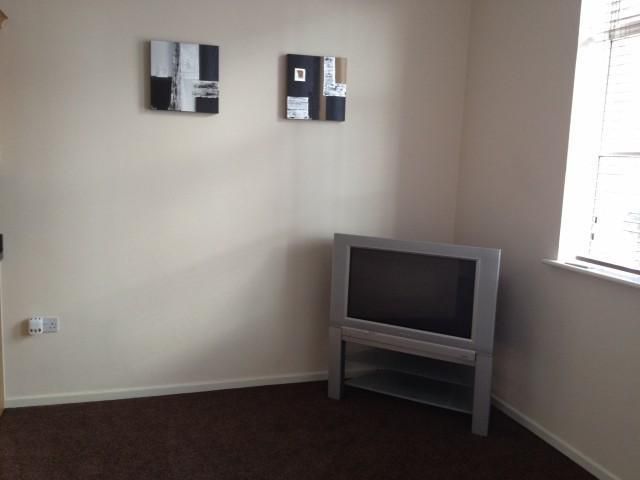 Property photo 3 of 7
