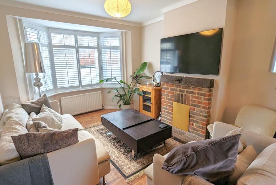 Property photo 2 of 9