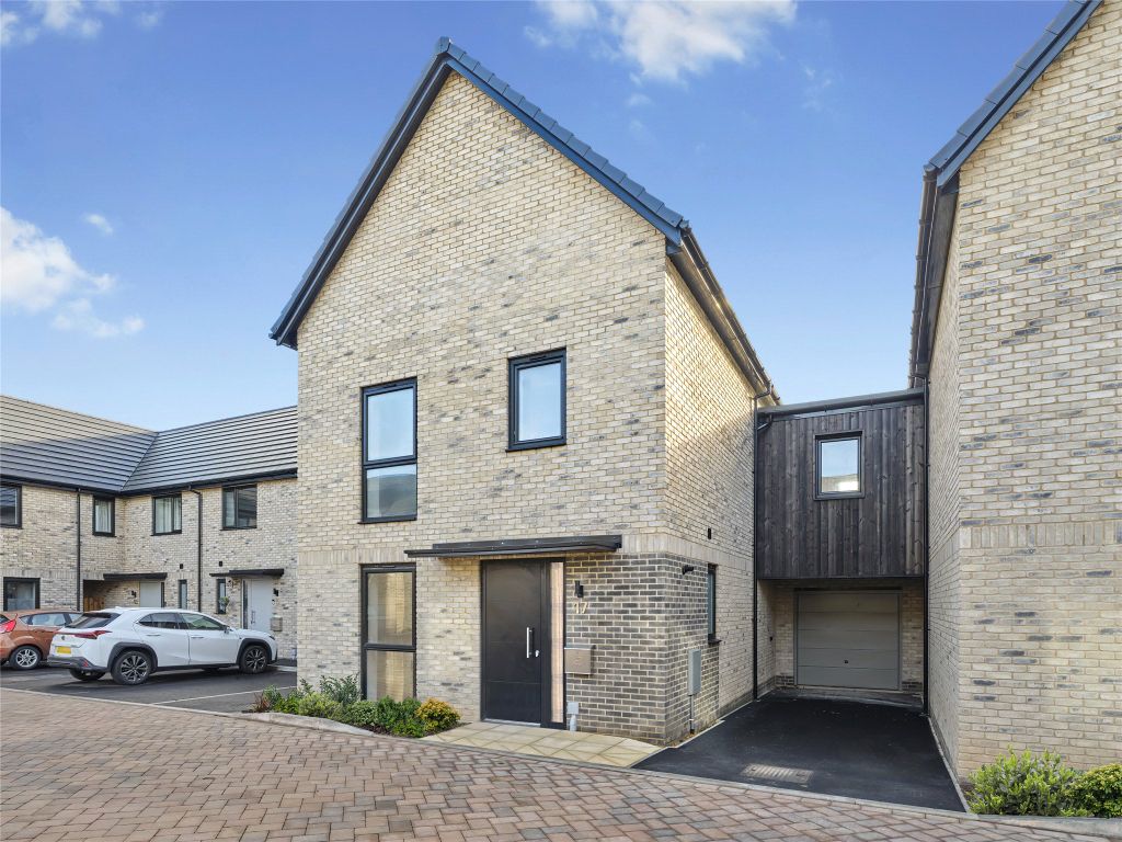 Property photo 2 of 12 House 9