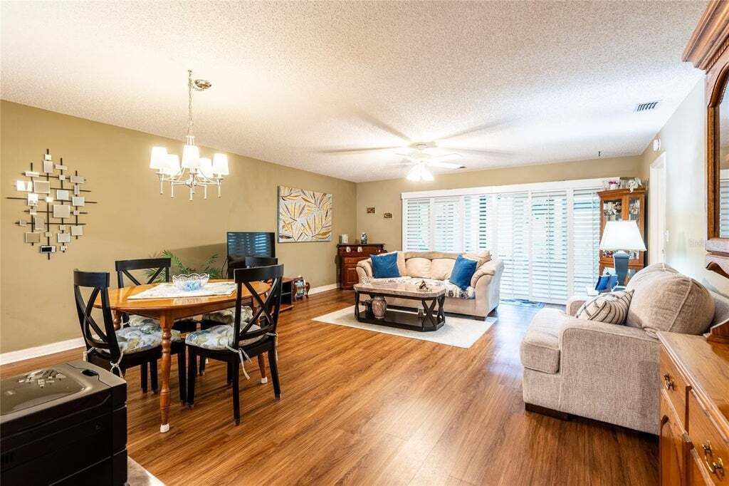 Property photo 3 of 20 <Alttext/>