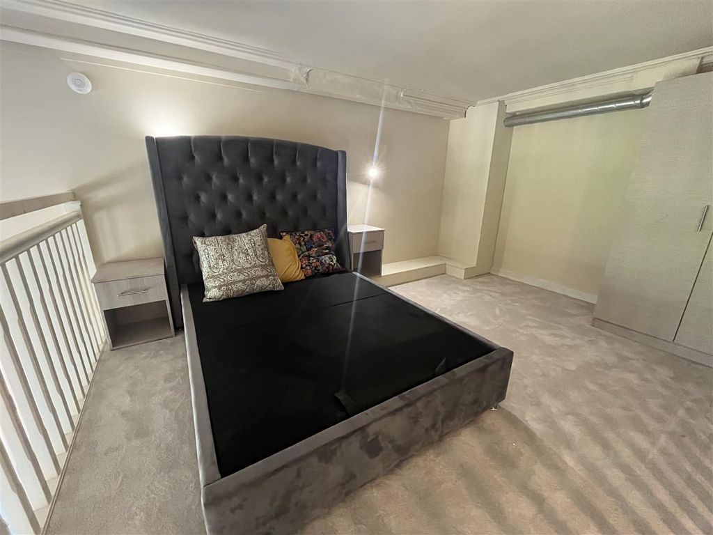 Property photo 1 of 7 Img_2135.Jpg