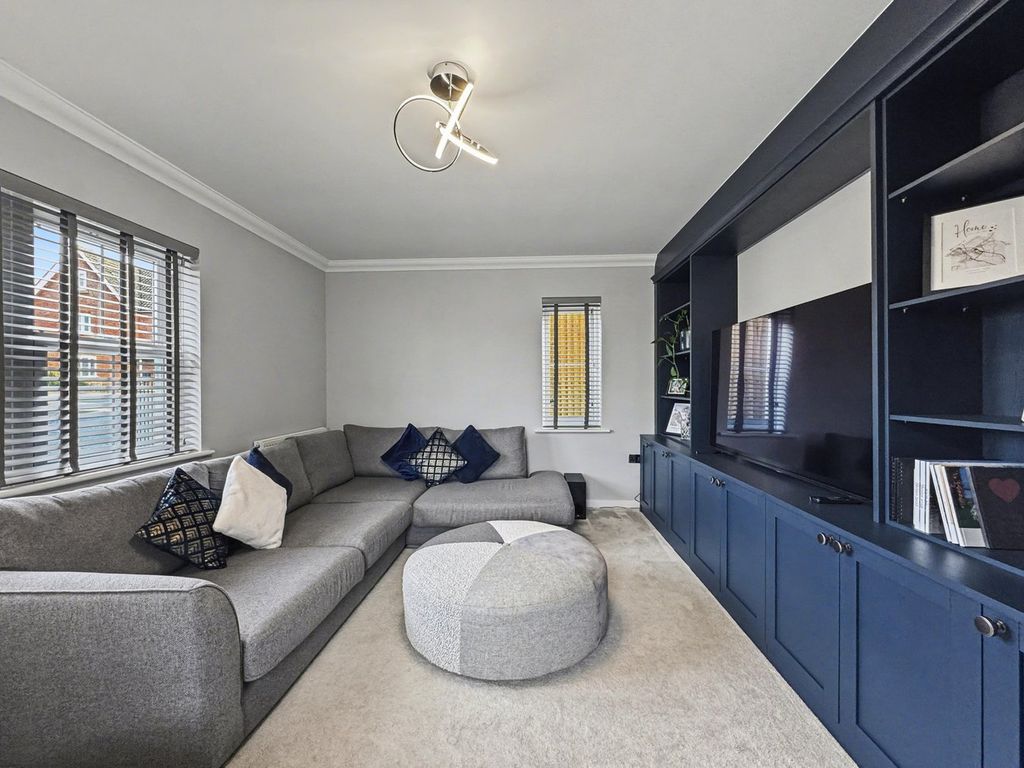 Property photo 3 of 29