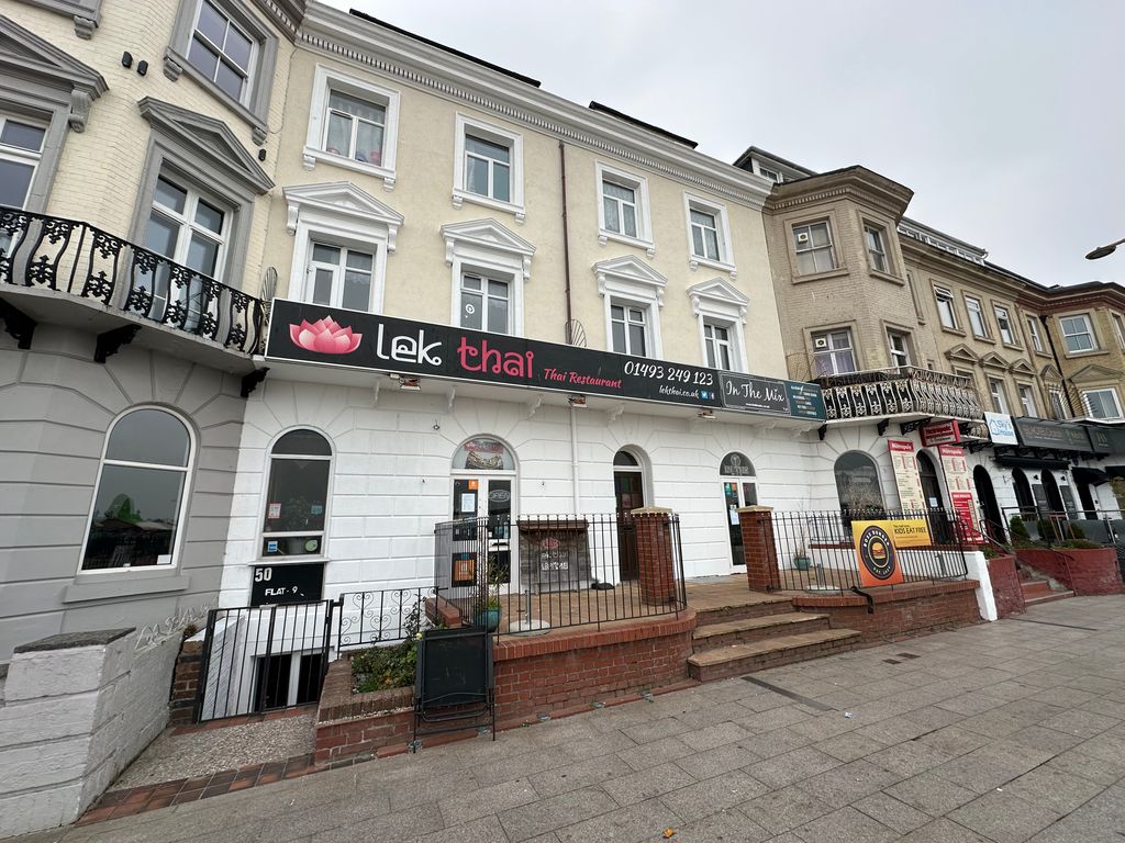 Property photo 1 of 6 Front