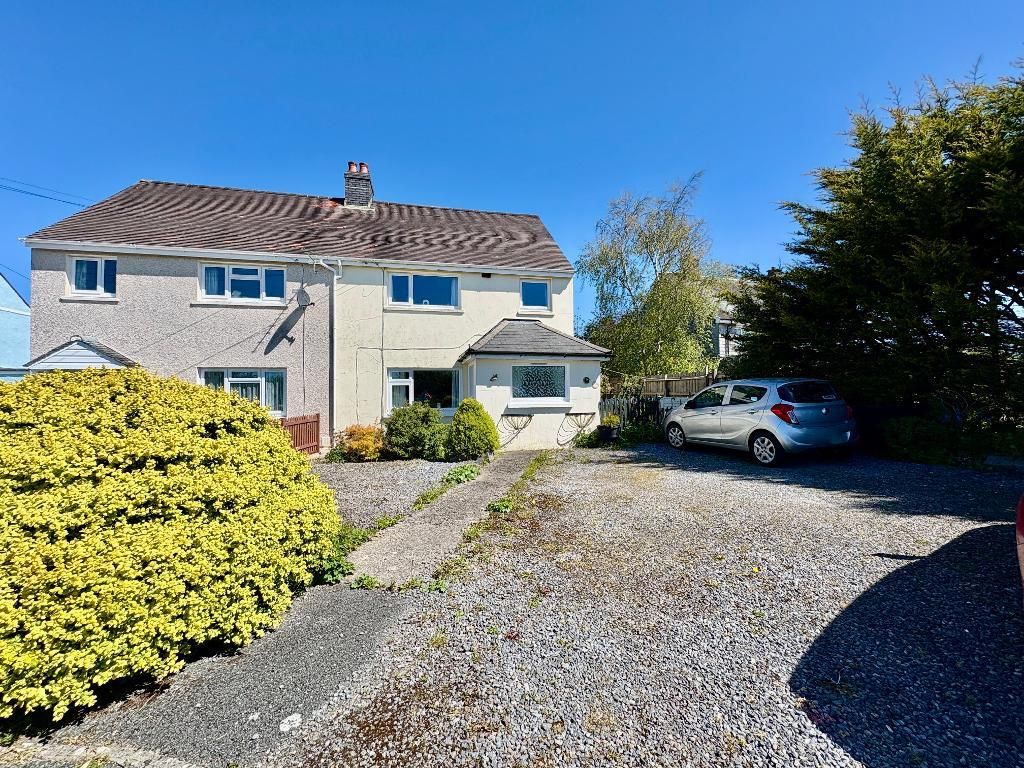 Property photo 2 of 31