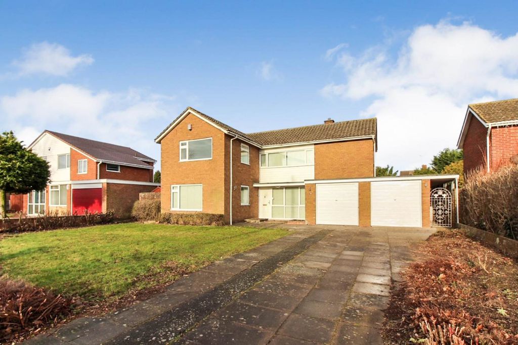 Property photo 1 of 14