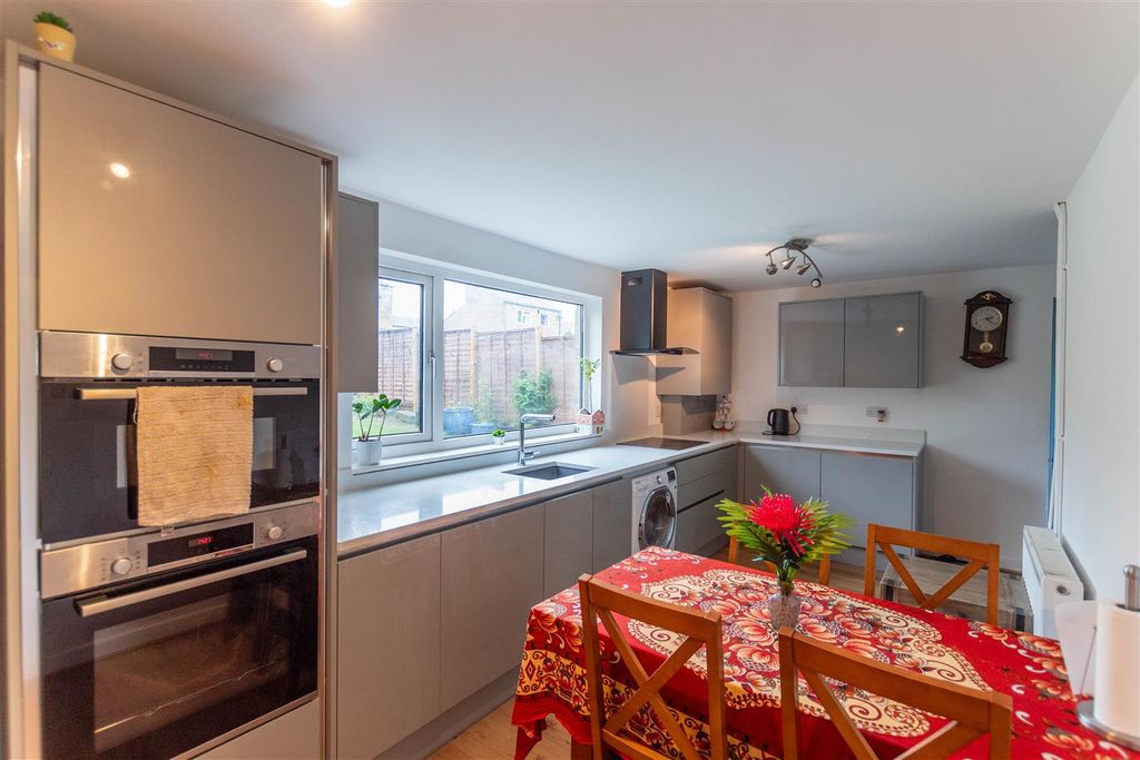 Property photo 2 of 7 Img_6571.Jpg