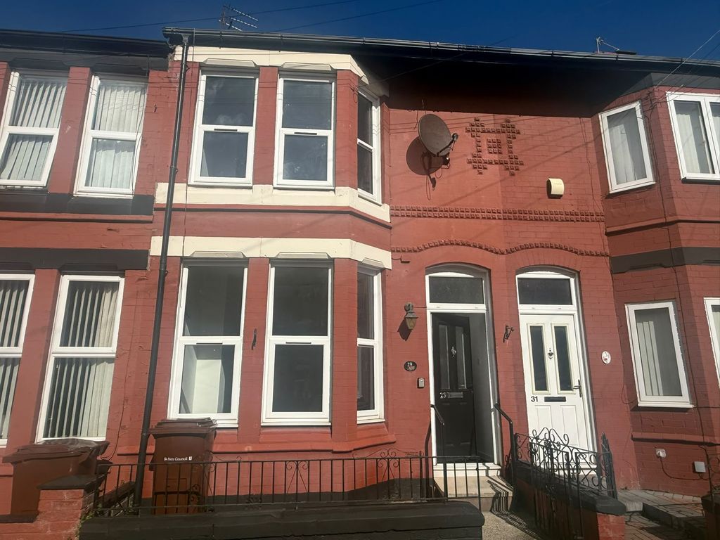 Property photo 1 of 11