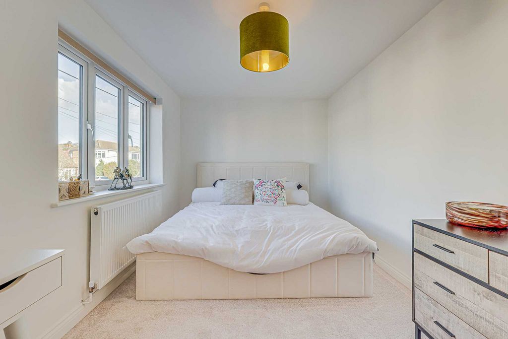 Additional image 29 of 4 bed detached house for saleThundersley Park Road, Benfleet SS7